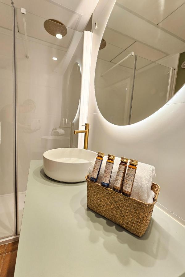 Apartamentos Las Ciencias B Valencia Exteriör bild